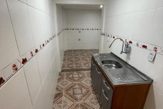 Casa para alugar com 2 quartos, 150m² em Bangu, Rio de Janeiro