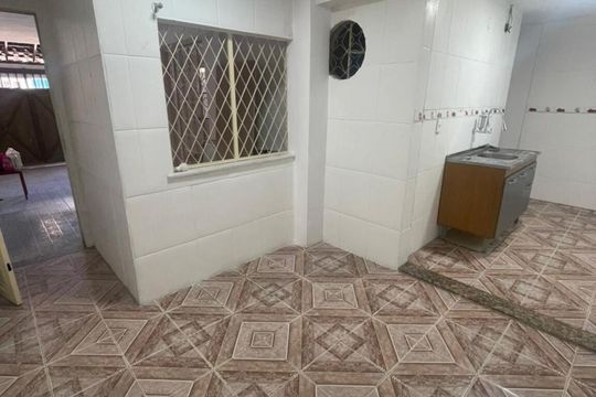 Casa para alugar com 2 quartos, 150m² em Bangu, Rio de Janeiro
