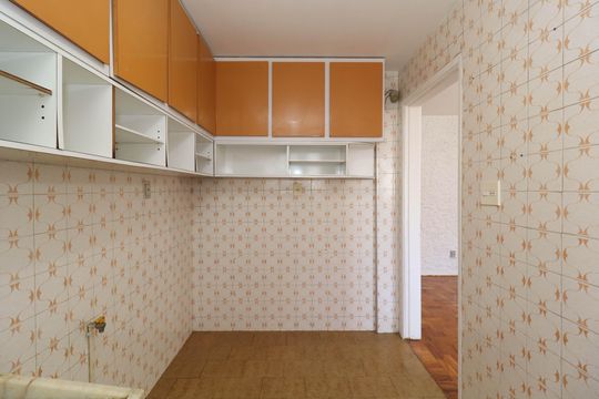 Cozinha de apartamento à venda com 2 quartos, 64m² em Sumarezinho, São Paulo