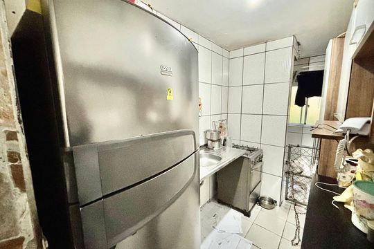 Cozinha de apartamento à venda com 2 quartos, 52m² em Jardim Maringa, São Paulo