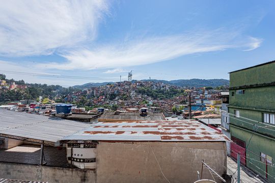 Vista Terraço e área de serviço de casa para alugar com 2 quartos, 65m² em Jardim Carombé, São Paulo