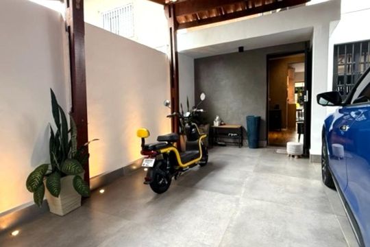 Garagem de casa à venda com 2 quartos, 155m² em Campo Belo, São Paulo