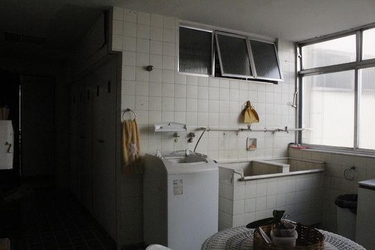 Área de Serviço de apartamento à venda com 4 quartos, 400m² em Rio Comprido, Rio de Janeiro