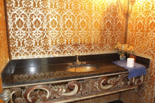 Lavabo de apartamento à venda com 4 quartos, 400m² em Rio Comprido, Rio de Janeiro