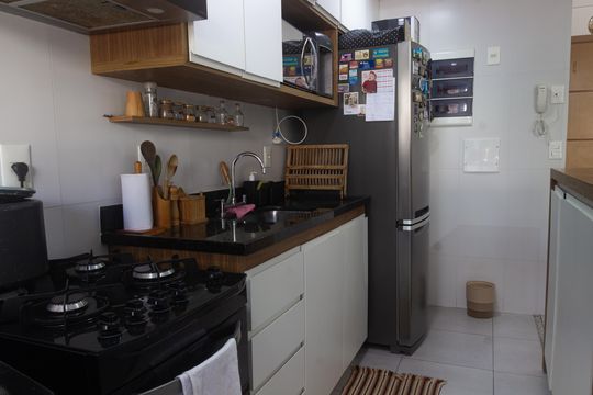 Cozinha de apartamento à venda com 2 quartos, 62m² em Grajaú, Rio de Janeiro