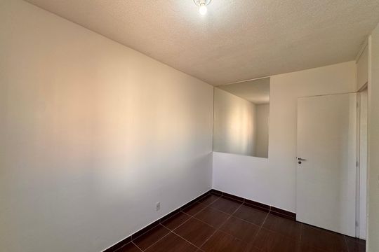 Quarto 1 de apartamento para alugar com 2 quartos, 55m² em Vargem Pequena, Rio de Janeiro