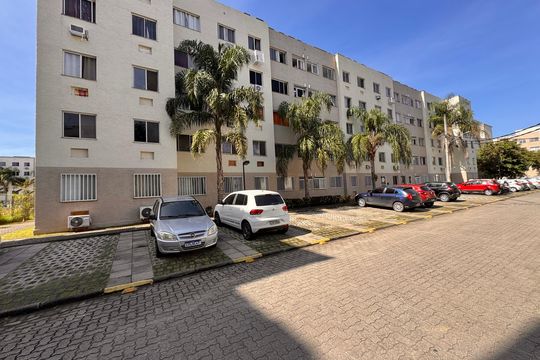 Fachada de apartamento para alugar com 2 quartos, 55m² em Vargem Pequena, Rio de Janeiro
