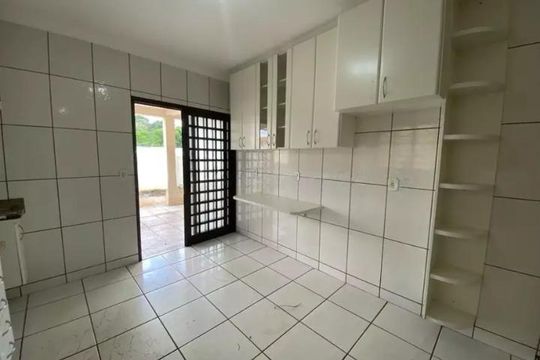 Cozinha de casa para alugar com 3 quartos, 270m² em Cidade Jardim, Uberlândia