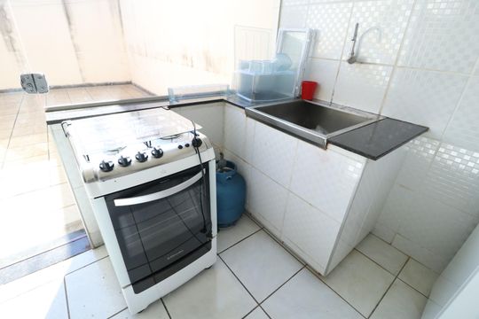 Cozinha e Área de Serviço de casa para alugar com 4 quartos, 330m² em Marta Helena, Uberlândia