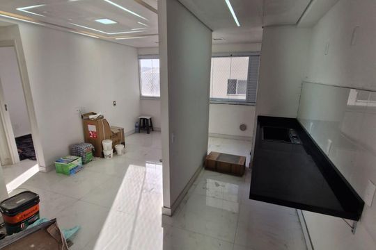 Apartamento à venda com 2 quartos, 45m² em Vila Socorro, São Paulo