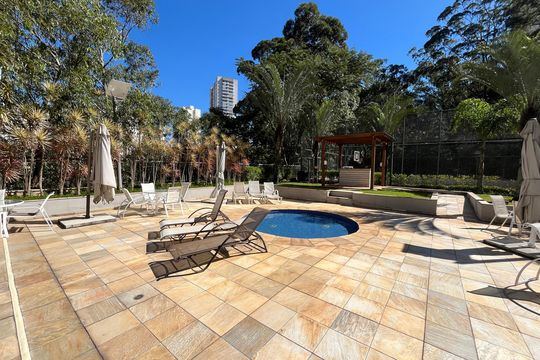 Área comum - Piscina de apartamento à venda com 4 quartos, 170m² em Vila Andrade, São Paulo