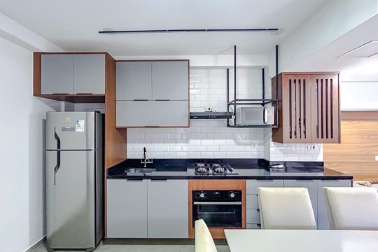 Cozinha de apartamento para alugar com 2 quartos, 54m² em Vila Mafra, São Paulo