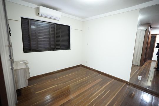 Apartamento para alugar com 3 quartos, 120m² em Setor Pedro Ludovico, Goiânia