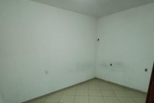 Casa para alugar com 1 quarto, 50m² em Curicica, Rio de Janeiro