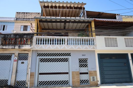 Casa à venda com 5 quartos, 125m² em Jardim Angelina, São Paulo