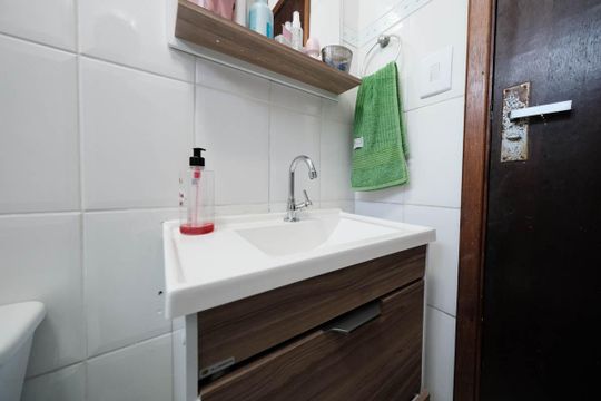 Banheiro de apartamento à venda com 2 quartos, 50m² em Vila Silvia, São Paulo