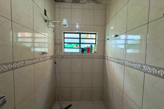 Banheiro 1 de casa para alugar com 3 quartos, 300m² em Jardim Ponte Alta I, Guarulhos