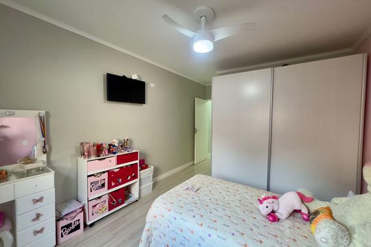Quarto 4 de casa à venda com 4 quartos, 220m² em Jardim Vila Galvao, Guarulhos