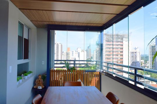 Varanda de apartamento à venda com 2 quartos, 67m² em Pinheiros, São Paulo
