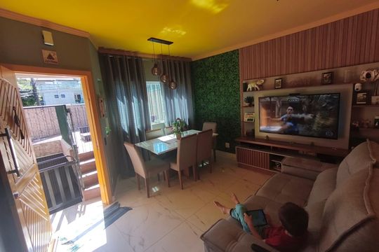 Casa à venda com 2 quartos, 140m² em Parque Novo Oratório, Santo André