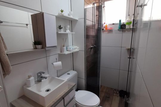 Banheiro de apartamento à venda com 2 quartos, 39m² em Vila Damaceno, São Paulo