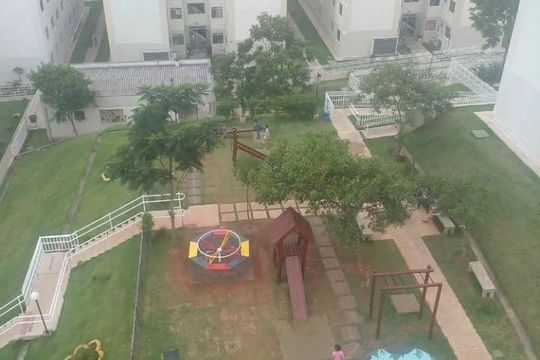 Vista da janela de apartamento à venda com 2 quartos, 39m² em Vila Damaceno, São Paulo