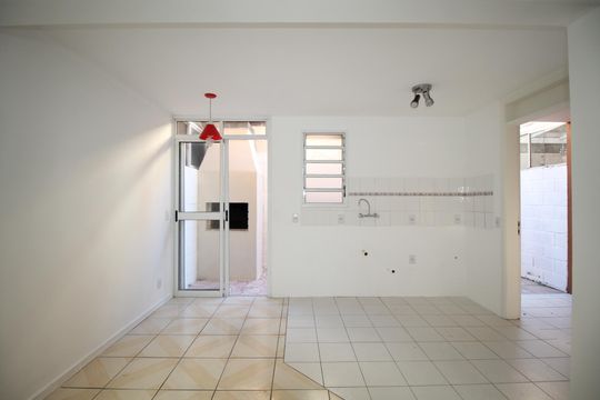 Casa de Condomínio à venda com 3 quartos, 84m² em Jardim Itu, Porto Alegre