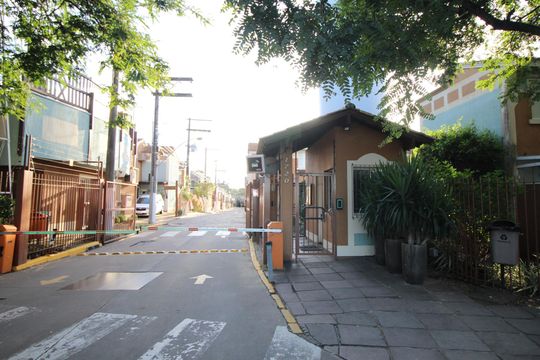 Casa de Condomínio à venda com 3 quartos, 84m² em Jardim Itu, Porto Alegre