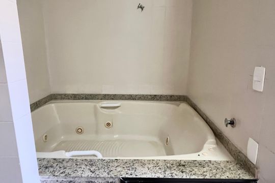 Área comum hidro de apartamento à venda com 1 quarto, 50m² em Leblon, Rio de Janeiro