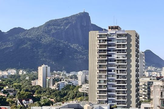 Vista do Quarto de apartamento à venda com 1 quarto, 50m² em Leblon, Rio de Janeiro