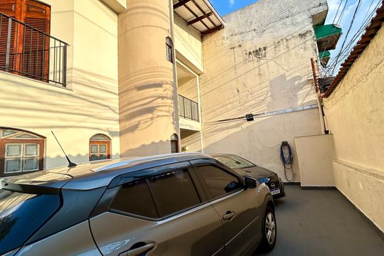 Garagem de casa à venda com 3 quartos, 174m² em Jardim Tranquilidade, Guarulhos