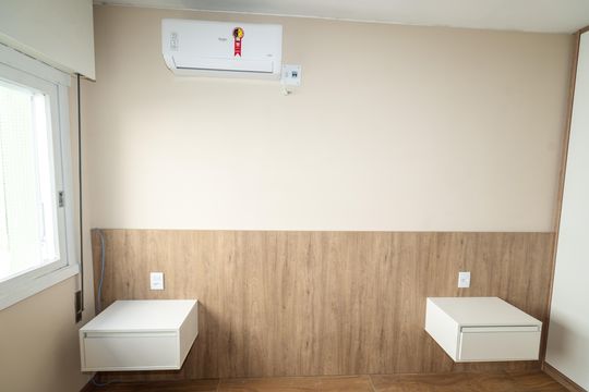 Quarto 1 de apartamento à venda com 2 quartos, 75m² em São Geraldo, Porto Alegre