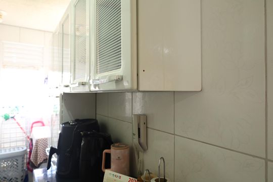 Cozinha de apartamento à venda com 2 quartos, 45m² em Conjunto Residencial José Bonifácio, São Paulo