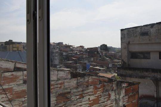 Vista de casa para alugar com 2 quartos, 45m² em Jardim Santa Emília, Embu das Artes