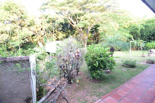 Quarto 1 - Vista de casa para alugar com 3 quartos, 1500m² em Sousas, Campinas