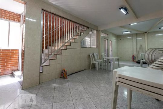 Área externa de apartamento para alugar com 2 quartos, 65m² em Méier, Rio de Janeiro