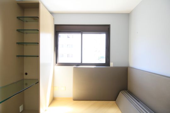Suíte 2 de apartamento à venda com 3 quartos, 194m² em Real Parque, São Paulo