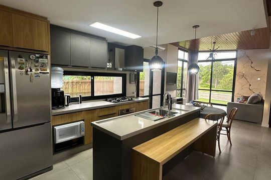 Cozinha de casa para alugar com 3 quartos, 200m² em Morro das Pedras, Florianópolis