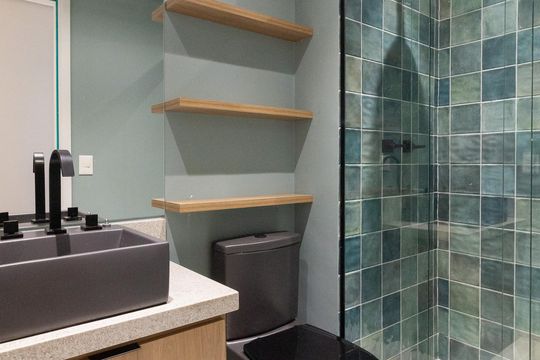 Banheiro de apartamento à venda com 2 quartos, 73m² em Butantã, São Paulo