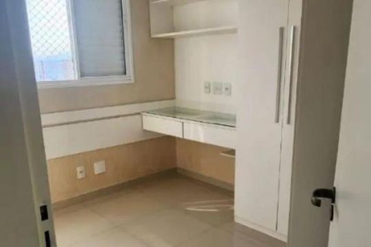 Quarto de apartamento para alugar com 3 quartos, 84m² em Jardim Zaira, Guarulhos