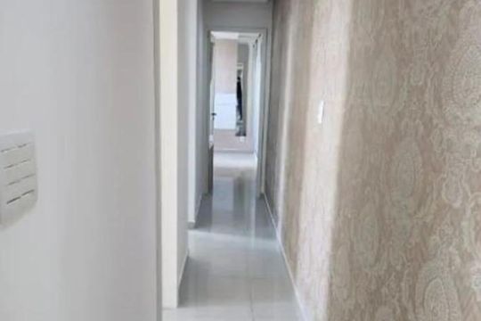 Corredor de apartamento para alugar com 3 quartos, 84m² em Jardim Zaira, Guarulhos