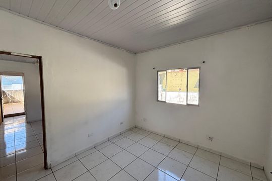Sala de casa para alugar com 1 quarto, 55m² em Vila Tres Irmaos, Carapicuíba