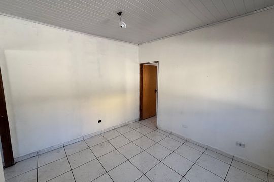 Sala de casa para alugar com 1 quarto, 55m² em Vila Tres Irmaos, Carapicuíba