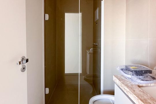 Banheiro da Suíte de apartamento à venda com 2 quartos, 61m² em Planalto, São Bernardo do Campo