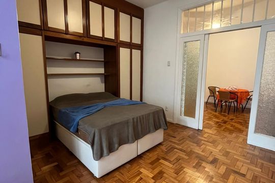 Quarto de kitnet/studio à venda com 1 quarto, 42m² em Copacabana, Rio de Janeiro