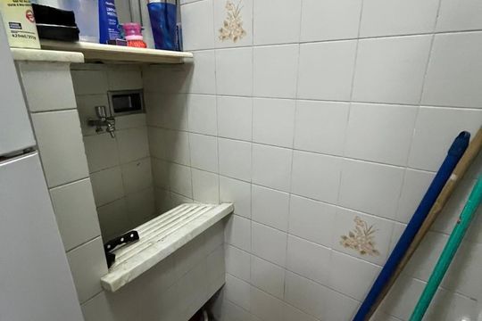 Área de serviço de kitnet/studio à venda com 1 quarto, 42m² em Copacabana, Rio de Janeiro