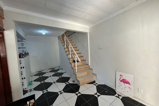 Casa à venda com 3 quartos, 150m² em Vila Valqueire, Rio de Janeiro