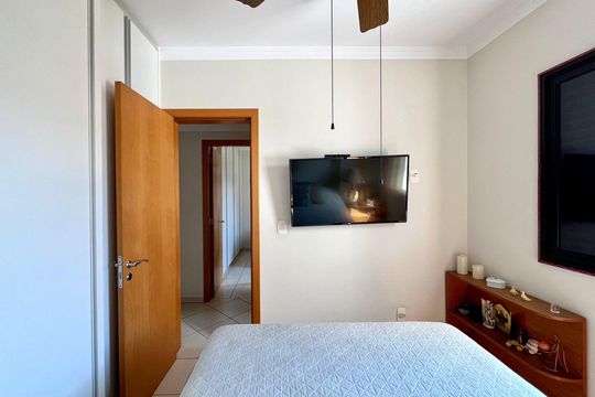 Quarto 3 de apartamento à venda com 4 quartos, 130m² em Nova Campinas, Campinas
