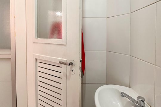 Banheiro de serviço de apartamento à venda com 2 quartos, 132m² em Jardim do Mar, São Bernardo do Campo