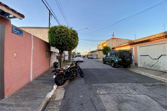 Vista da Rua de casa à venda com 2 quartos, 84m² em Vila Nova Mazzei, São Paulo